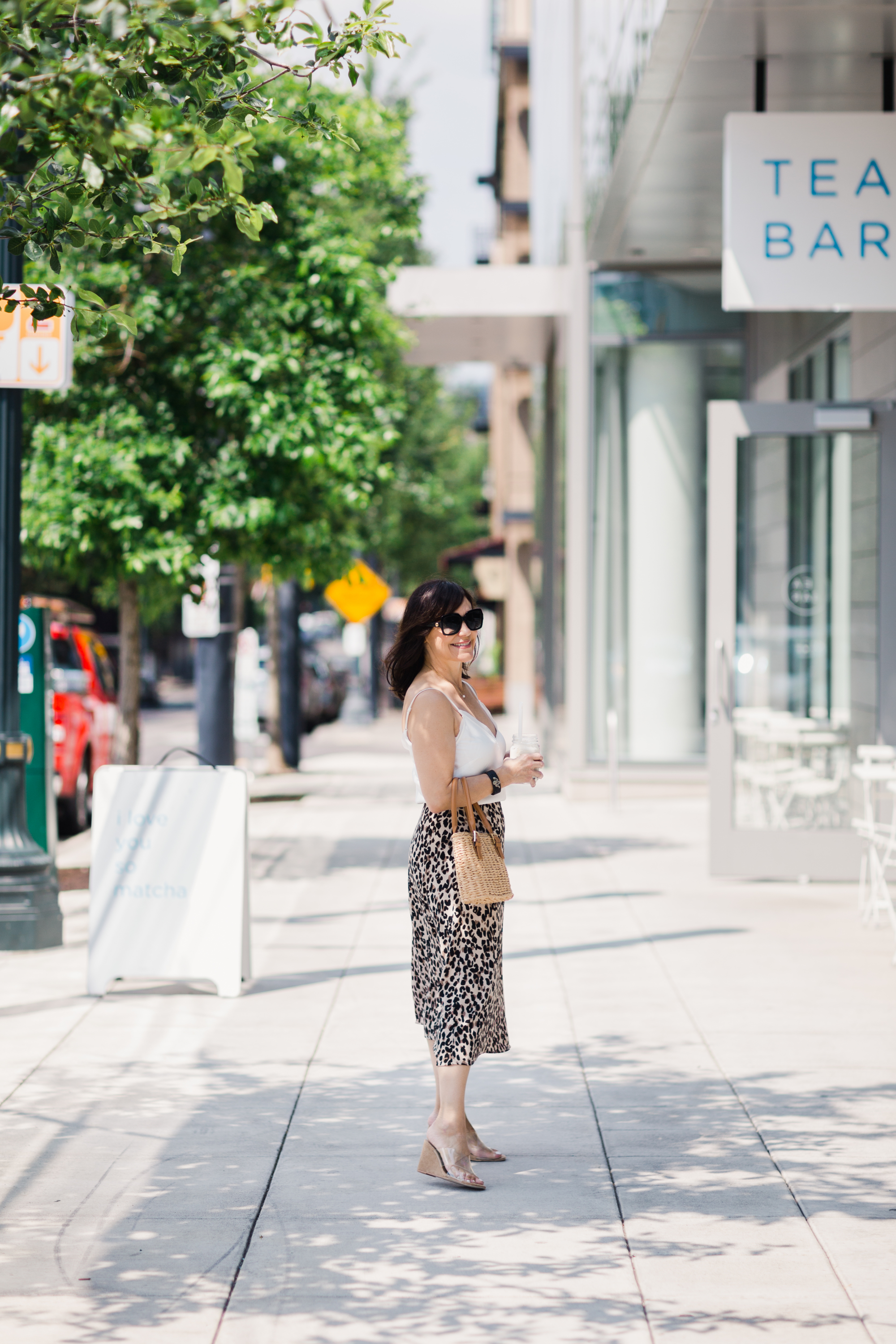 Susie Wright Portland Oregon, leopard skirt, Carrie Minns Photography 