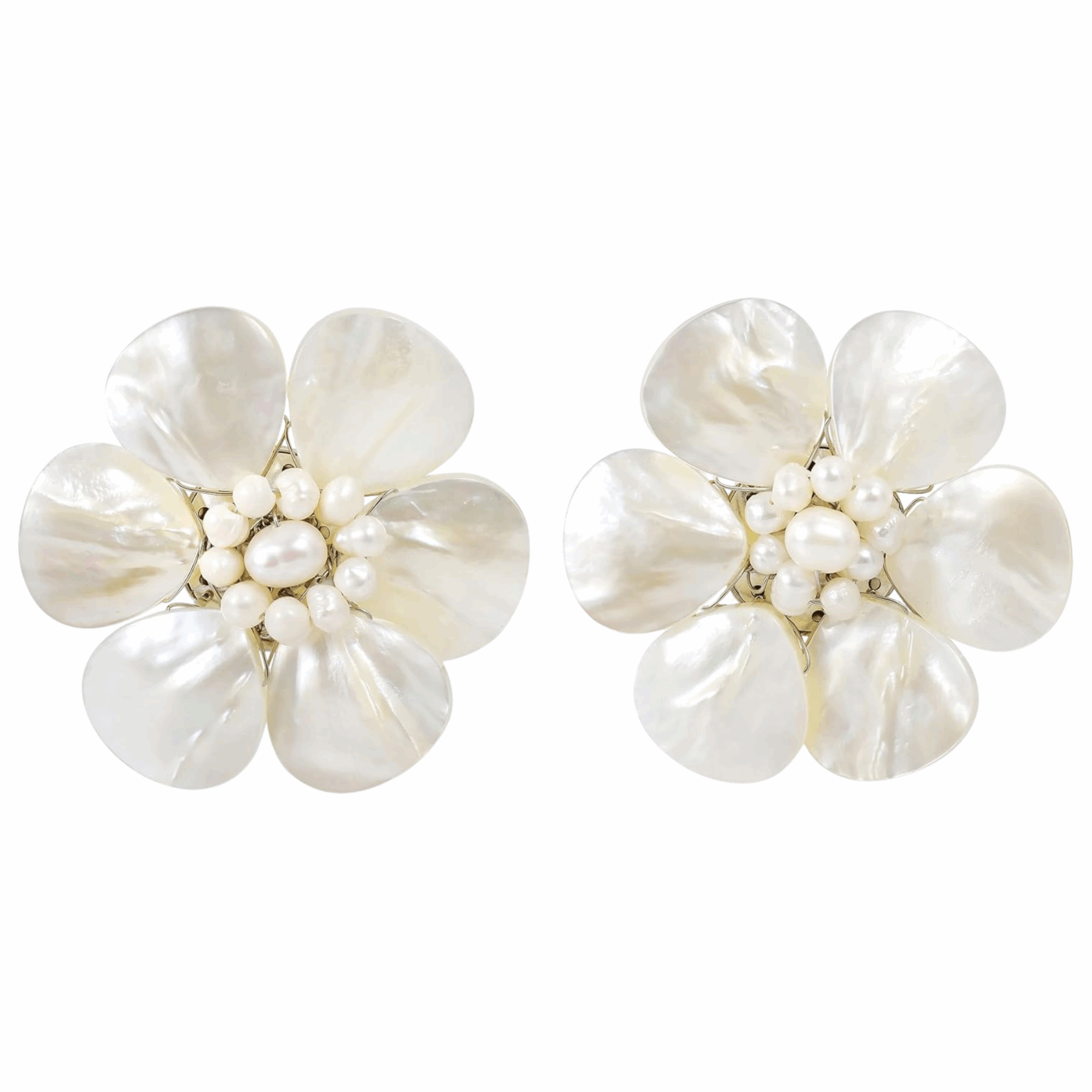 Amazon flower pearl stud earrings